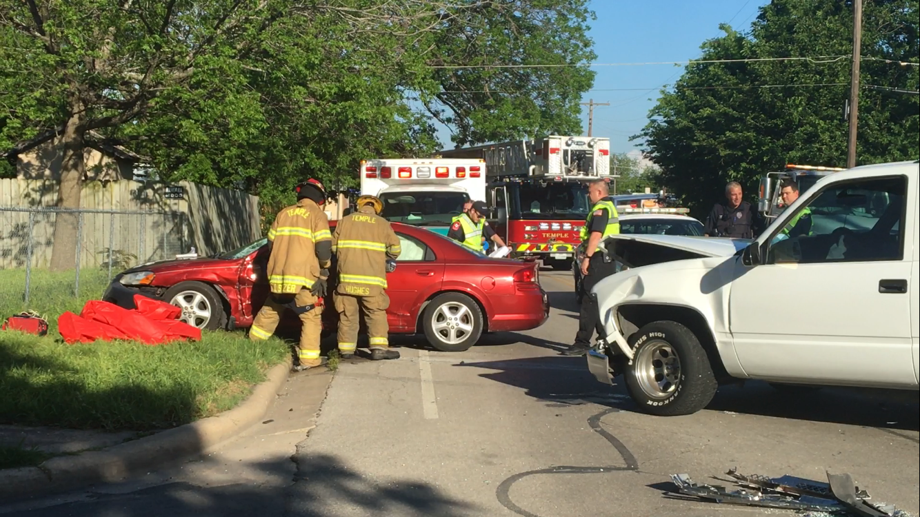 Temple crash sends three people to the hospital